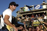 Luke-bryan_s165x110
