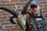 Hank-iii_s165x110