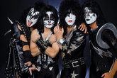 Kiss_s165x110
