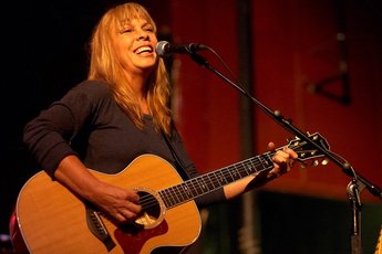 Rickie Lee Jones