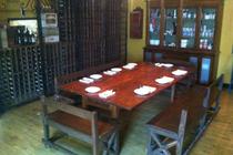 Red Hill Restaurant - New American Restaurant in Los Angeles.