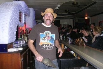 Marie's Rip Tide Lounge - Dive Bar | Lounge in Chicago.