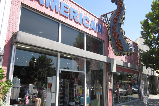 Photo of Melrose Avenue