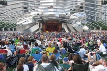 Jay Pritzker Pavilion - Amphitheater | Concert Venue in Chicago.