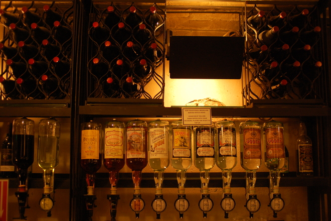 Drinking is an Artistic Experience (PHOTOS) - 10 of 13