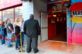 Laugh-factory-1_s165x110