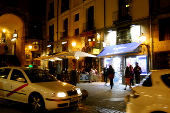 Cafeeke - Bar | Café in Madrid.