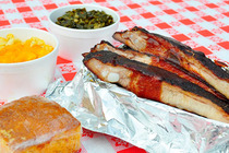 Bludso's Bar-&-Que - Barbeque Restaurant | Bar in Los Angeles.