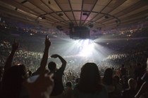 Madison Square Garden - Arena | Concert Venue in New York.