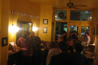 Chez Camille - Bar in Paris.