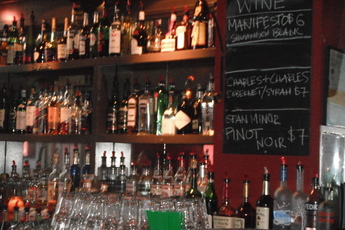 Skylark - Club | Dive Bar in San Francisco.