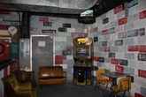The-red-derby_s165x110