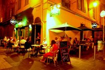 Snug & Cellar Gastropub - Irish Pub | Gastropub | Live Music Venue in French Riviera.
