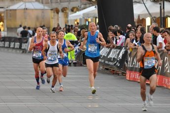 Venice Marathon - Running in Venice.