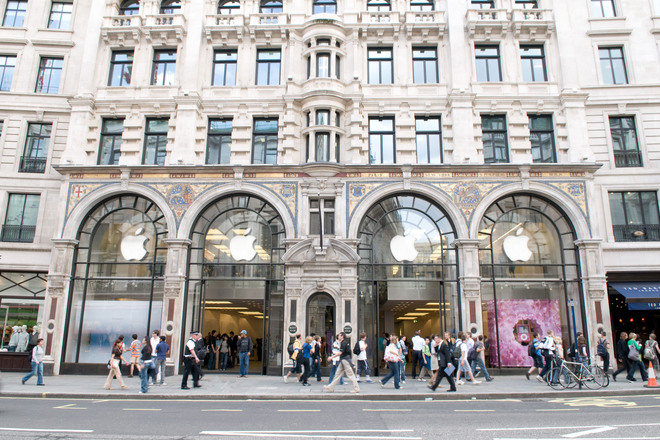 Photo of Oxford Street and Regent Street