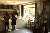 Cafe-oto_s165x110