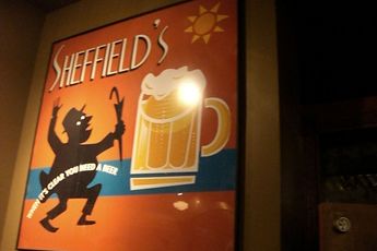 Sheffield's - Bar | Restaurant in Chicago.