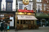 Fogg's - Bar | Restaurant in London.