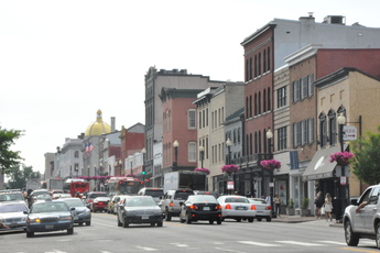 M Street - Nightlife Area | Outdoor Activity | Shopping Area in Washington, DC.