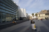 Museu-dart-contemporani-de-barcelona-macba_s165x110