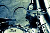 Dum-dum-girls_s165x110