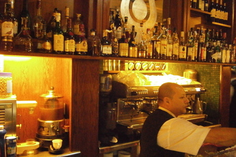 Cafè de l’Òpera - Coffee Shop | Historic Bar | Historic Restaurant in Barcelona.