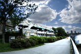 The Boat Basin Café - Bar | Café | Outdoor Restaurant in New York.