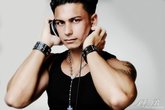 Dj-pauly-d_s165x110
