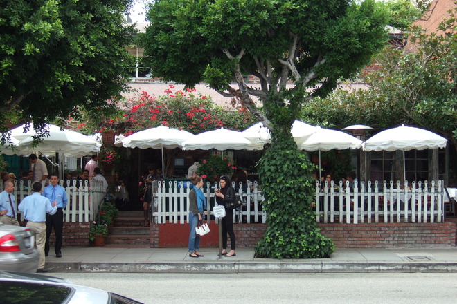 Post-Shopping Snacks and Sips in LA - 2 of 3
