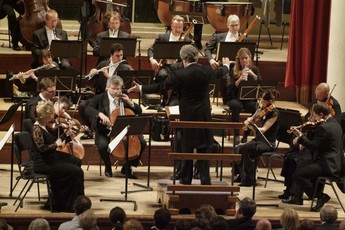 London Chamber Orchestra