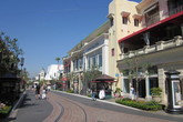 The-grove-farmers-market_s165x110