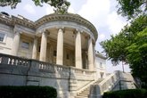 Dar-constitution-hall_s165x110