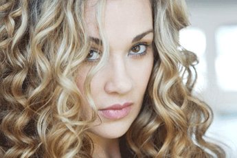 Dana Fuchs
