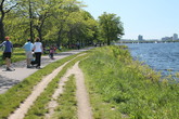 Boston-esplanade_s165x110