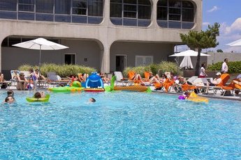 Capitol Skyline Dive-In Movie -...