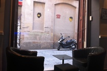 Lletraferit - Art Gallery | Bar | Café in Barcelona.