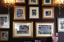 The Crown & Sceptre - Pub | Restaurant in London.
