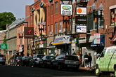 Harvard-square_s165x110