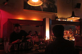 The Hideout at Dalva - Cocktail Bar | Speakeasy in San Francisco.