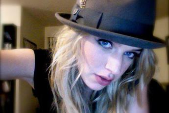 ZZ Ward