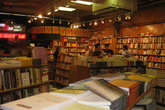 Kramerbooks-and-afterwords-cafe_s165x110