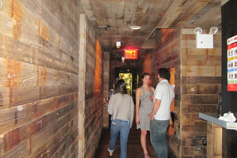Spitzer's Corner - Gastropub in New York.