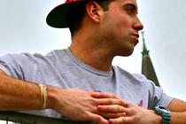 Mike-stud_s210x140