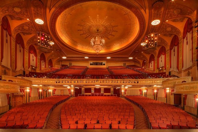 Photo of Warner Theatre