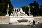 Piazza-del-popolo_s165x110