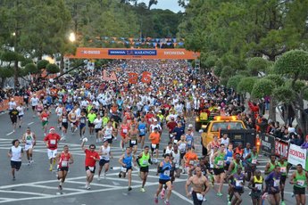 LA Marathon - Running in Los Angeles.