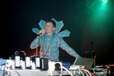 Totally-enormous-extinct-dinosaurs_s165x110