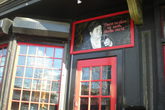 Brendan-behans-pub_s165x110