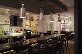 Woodward - Cocktail Bar | Hotel Bar | Lounge | Tavern in Boston.