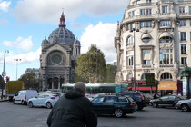 Boulevard Haussmann - Shopping Area | Landmark in Paris.